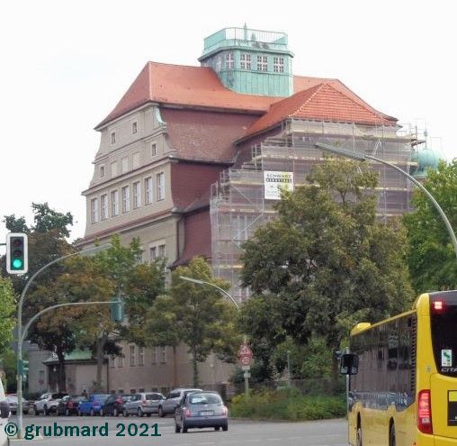 Eckener-Gymnasium in Mariendorf