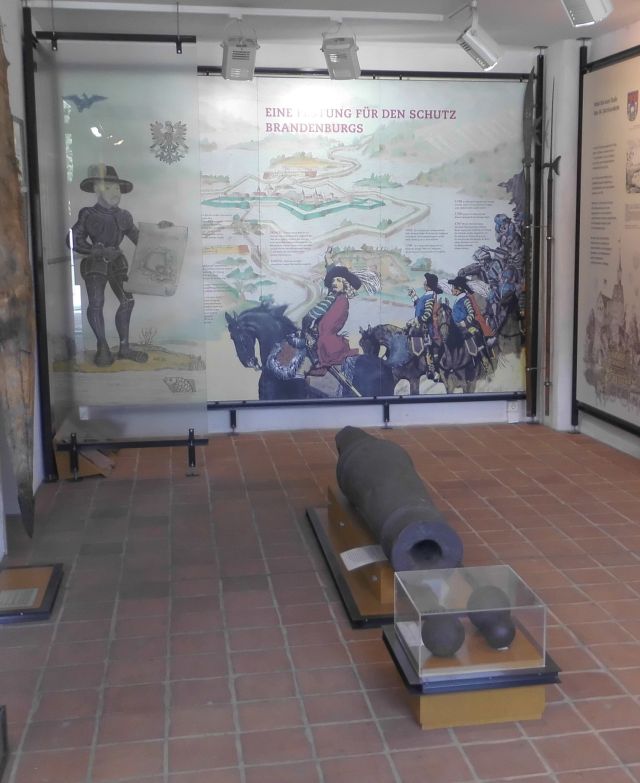 In der Ausstellung - Peitzer Kanonenrohr