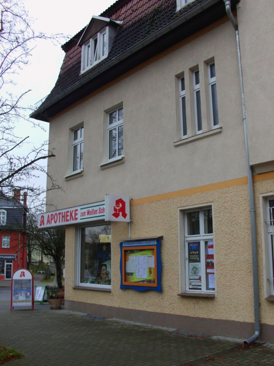 Apotheke zum weißen Schwan in Berlin-Rahnsdorf