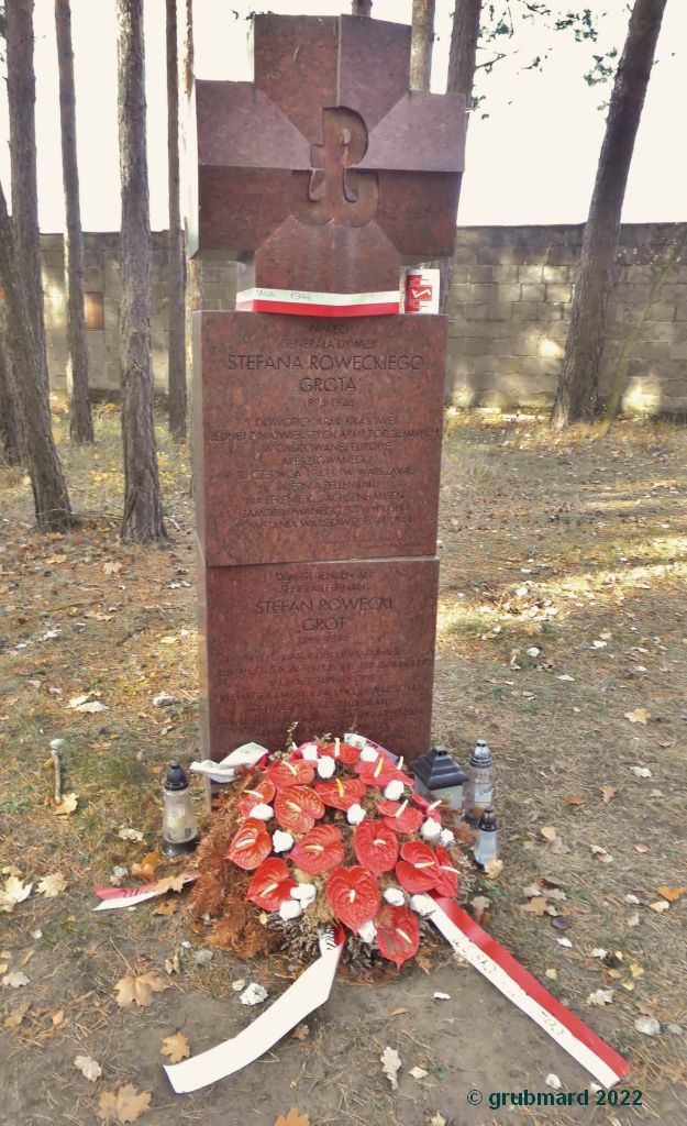 Denkmal f&uuml;r Generalleutnant Stefan Rowecki, Kommandeur der polnischen Heimatarmee, ermordet 1944