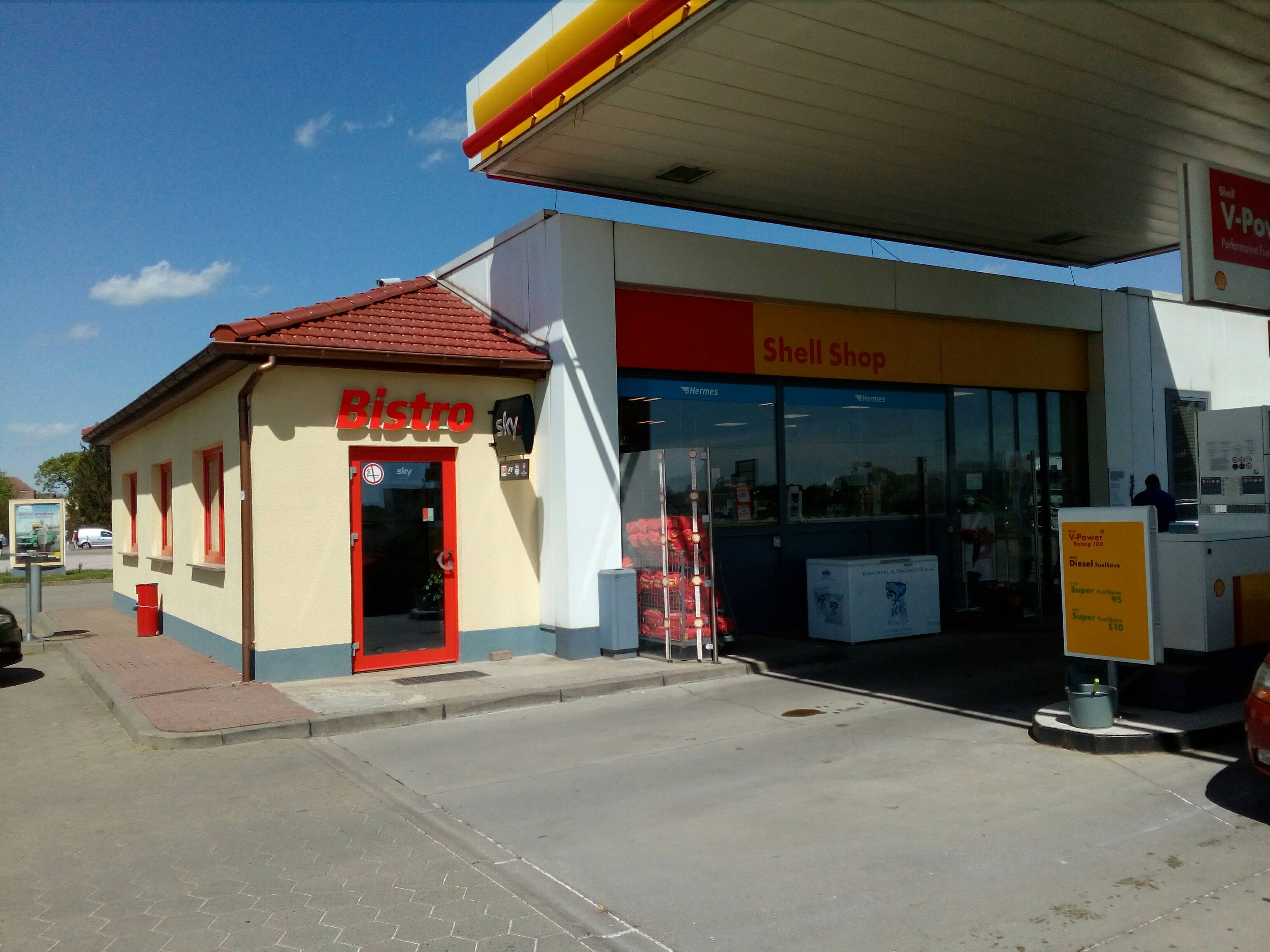 Shell-Tankstelle Petersdorf an der B100