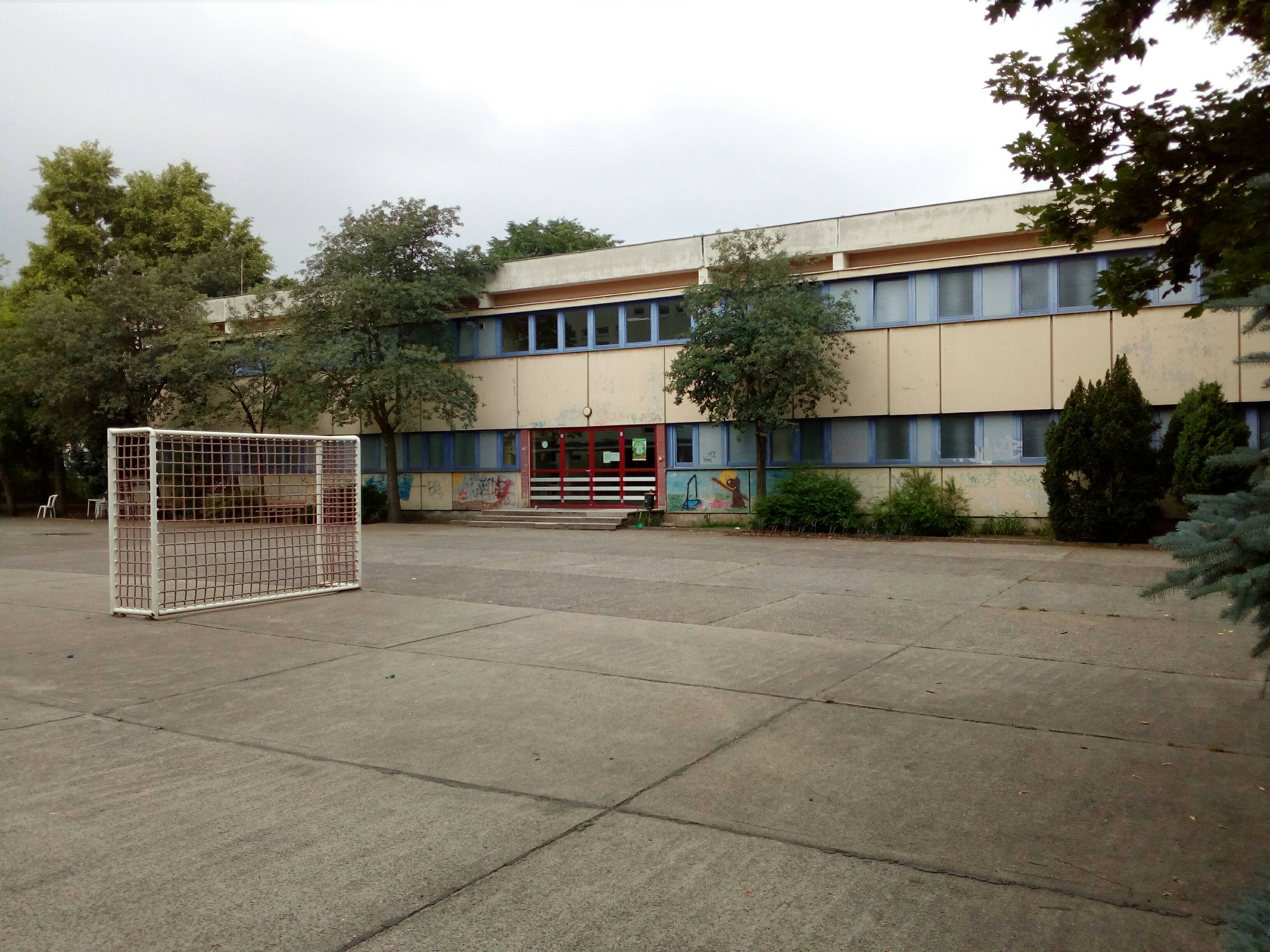 Ahorn Schule Sporthalle