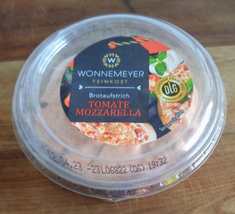 Brotaufstrich Tomate Mozzarella (Handelsmarke Wonnemeyer Feinkost)