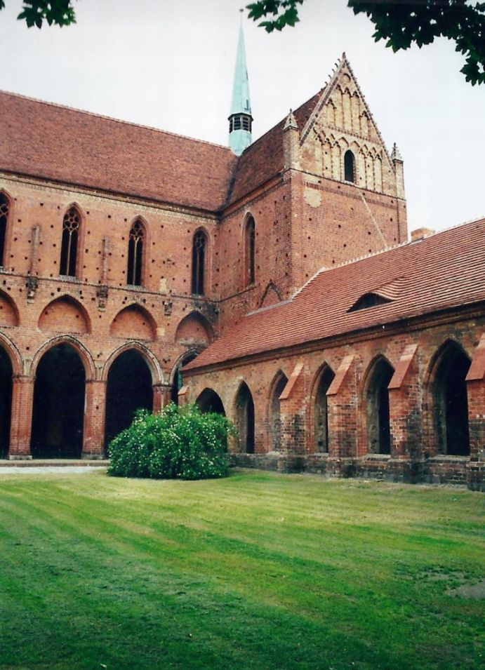 Kloster Chorin - Klosterkirche und &ouml;stlicher Kreuzgang (1999)