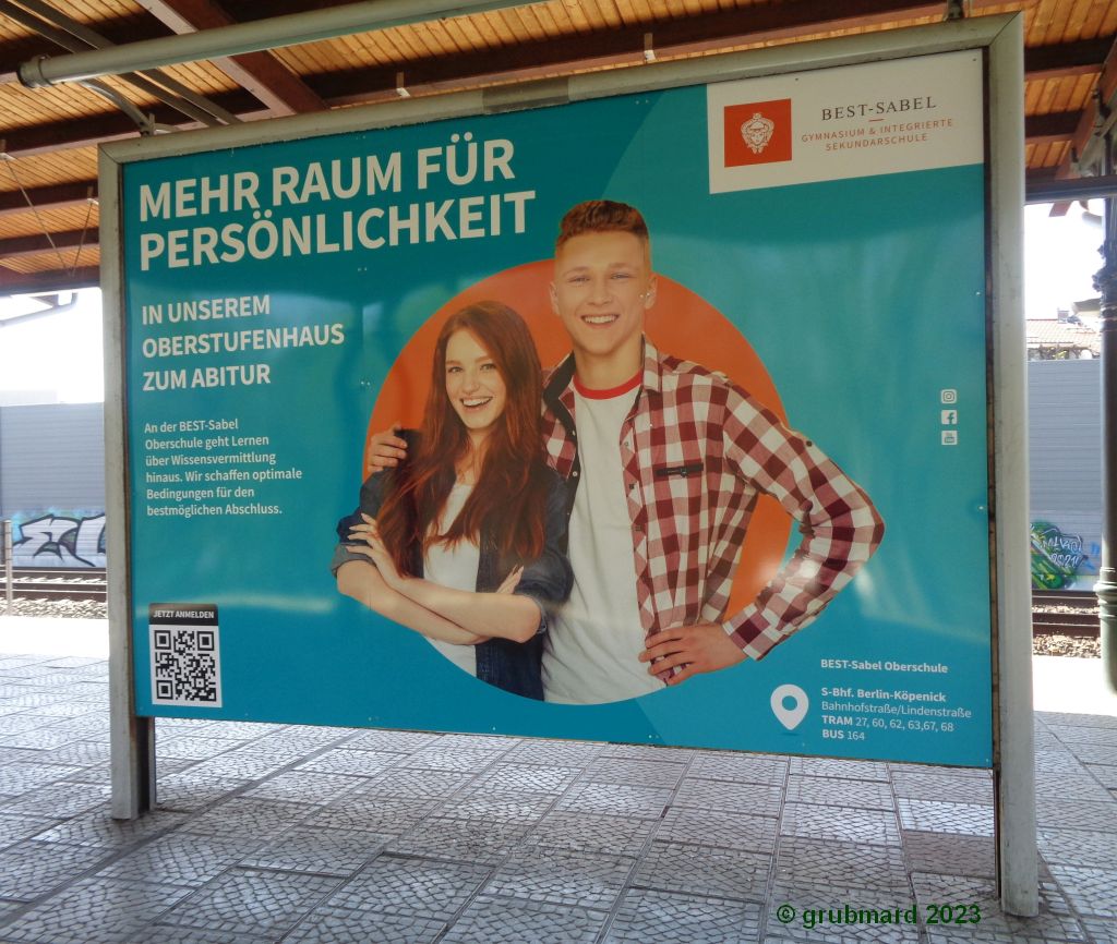Werbung auf dem S-Bahnhof Bln.-Friedrichshagen (04.2023)