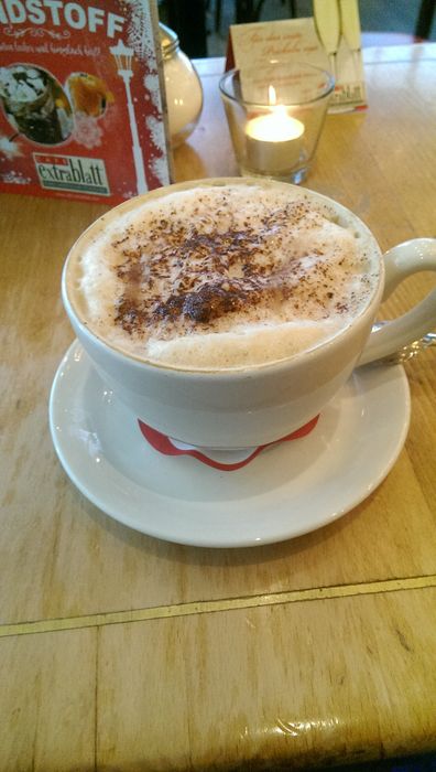 großer Cappuccino