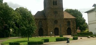 Bild zu Laurentiuskirche Rehme - Ev. Emmaus-Kirchengemeinde Bad Oeynhausen