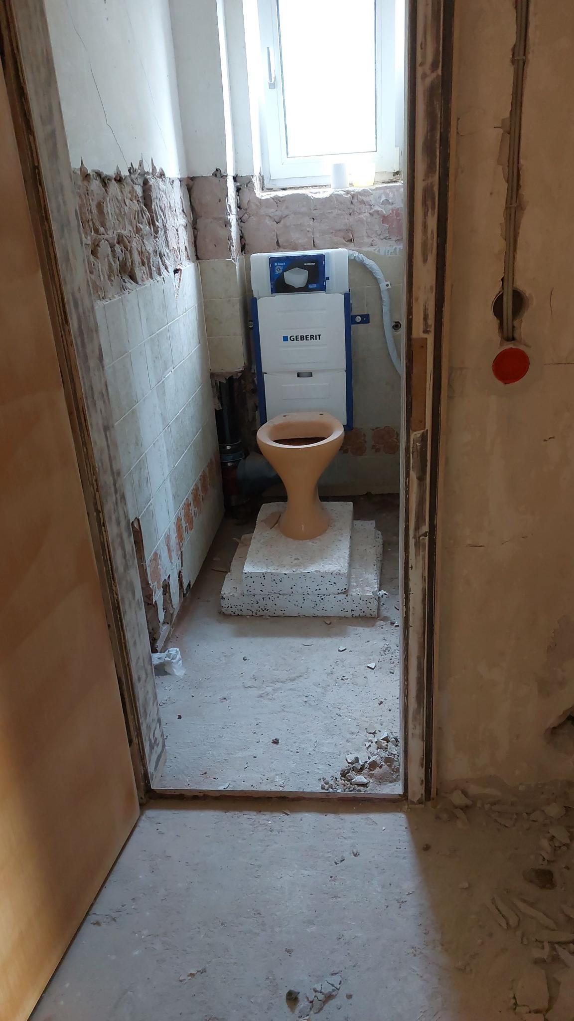 Zustand nach Installation in Toilette