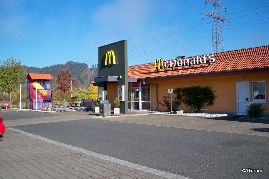 McDonalds, Im Gries 3, 96364 Marktrodach