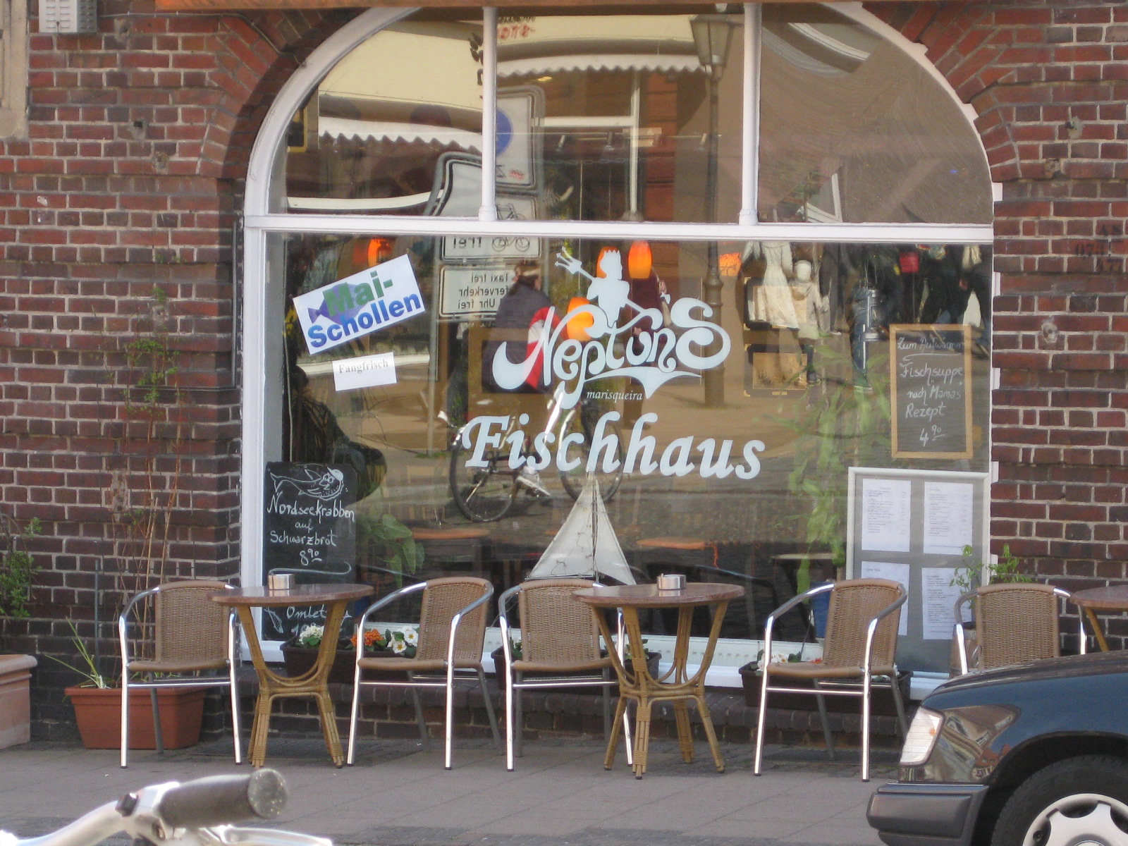 Bild 4 Restaurant Neptun's Fischhaus, Fischrestaurant u. Fischverkauf in Lüneburg