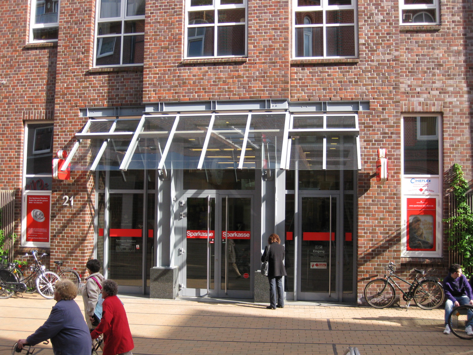 Bild 1 Sparkasse Elmshorn in Elmshorn