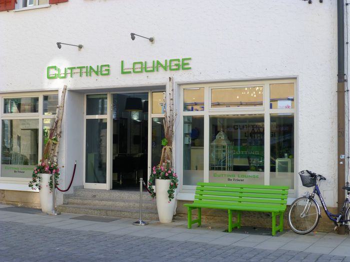 Cutting Lounge