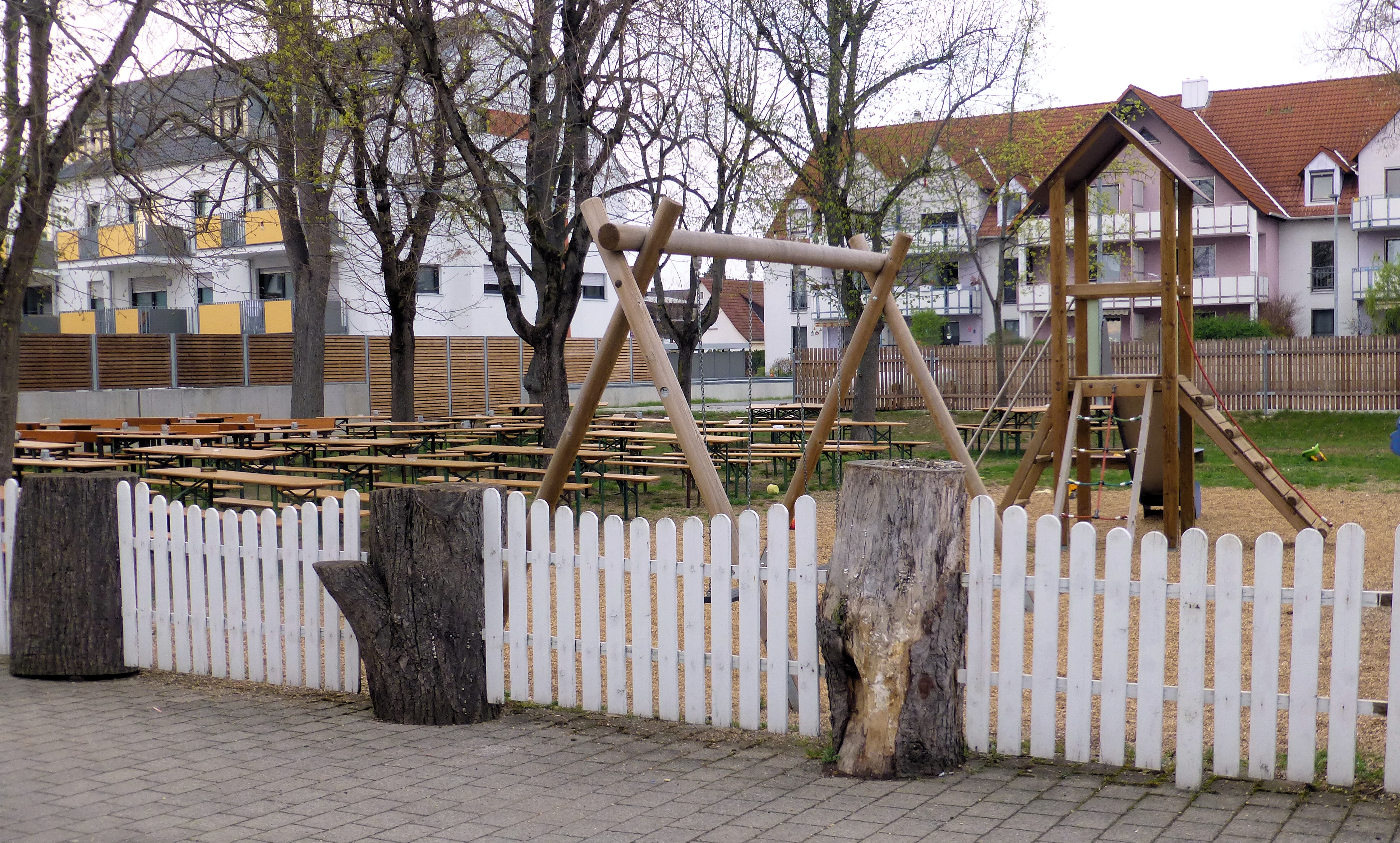 Biergarten mit angeschlossenem Spielplatz
