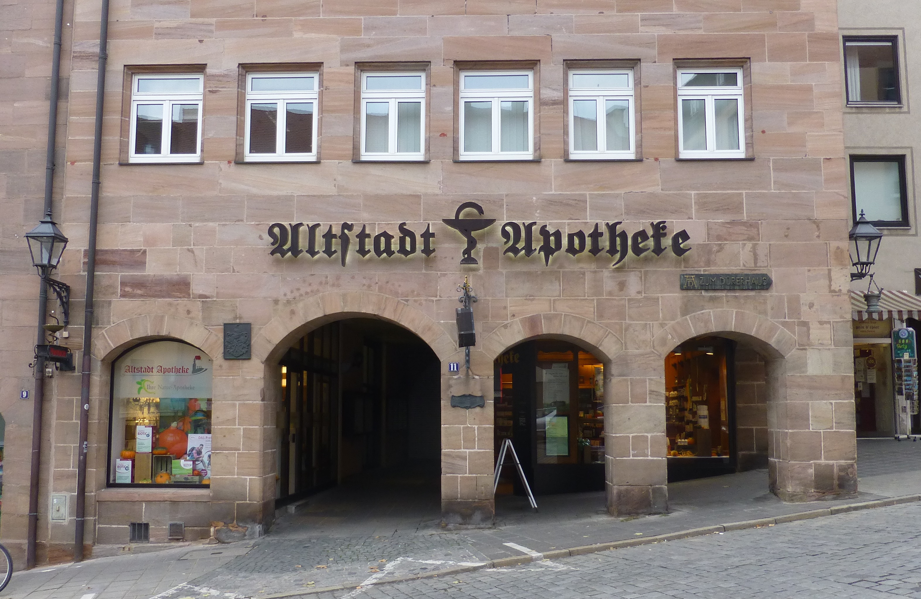 Bild 2 Altstadt-Apotheke in Nürnberg