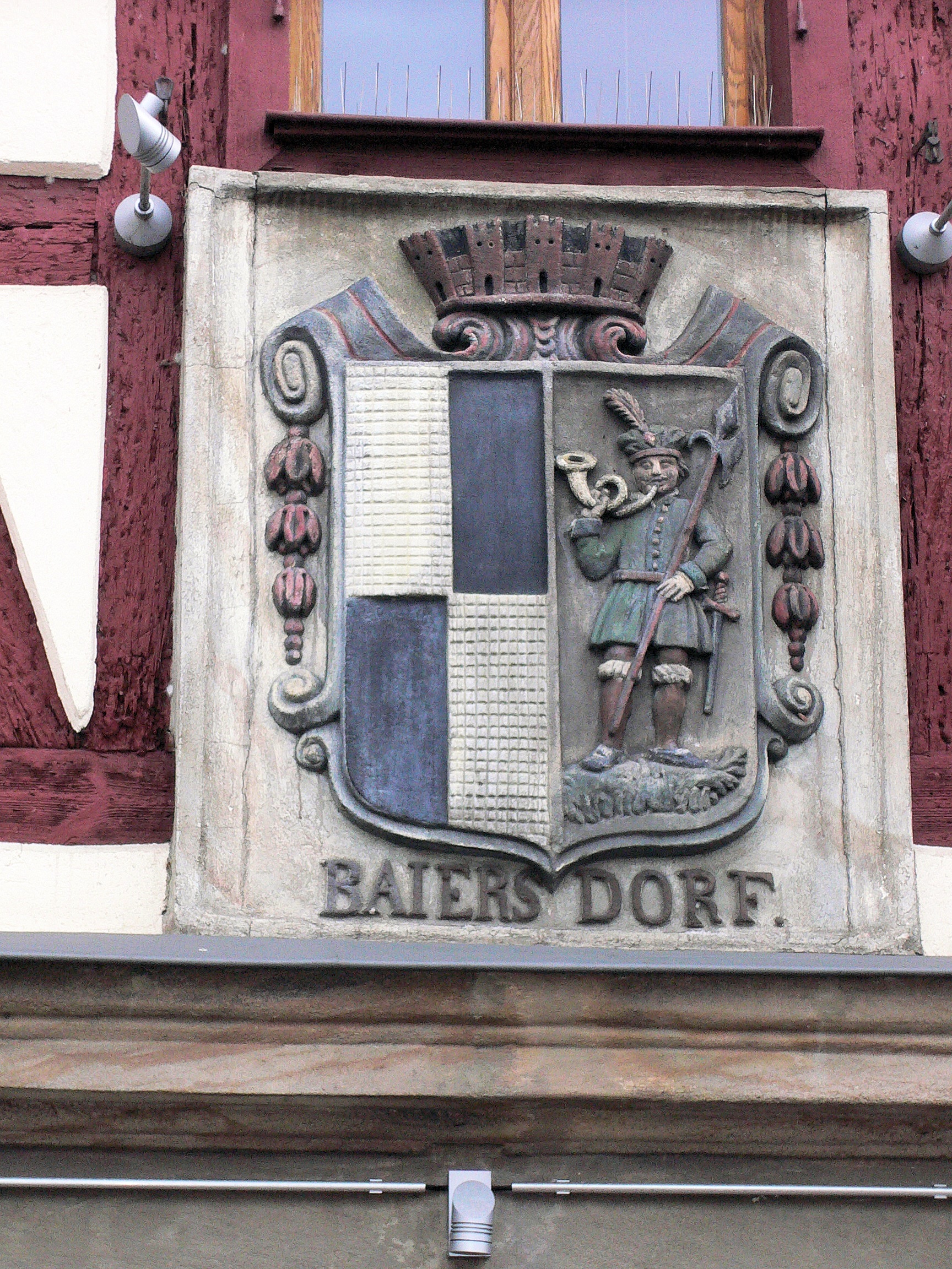 das Lokal befindet sich im fr&uuml;heren Rathaus der Stadt Baiersdorf