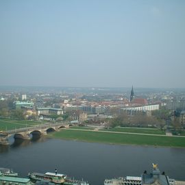 Ausblick auf und über Dresden