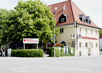 Bild zu Bayerisches Schnitzel- & Hendlhaus Neuaubing