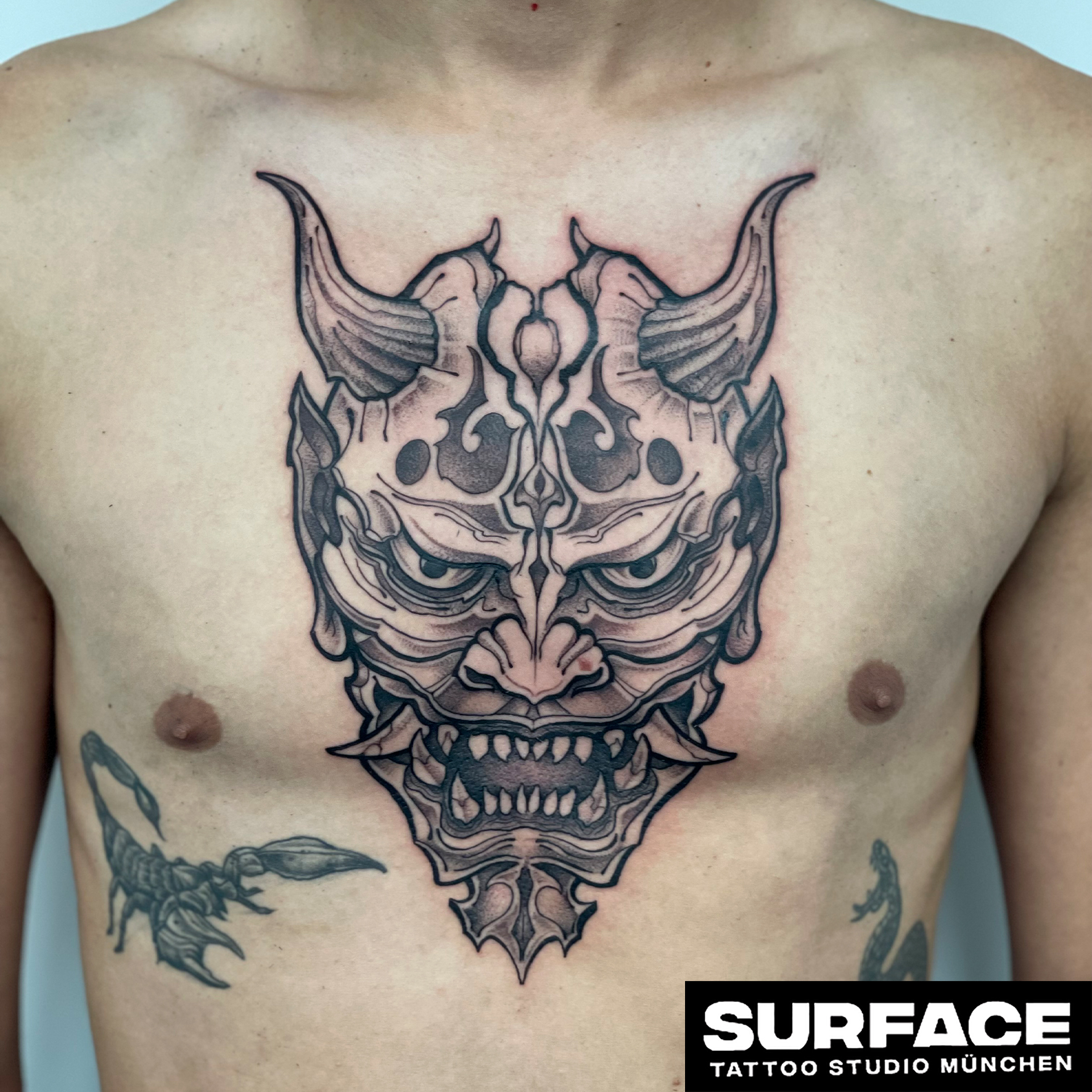 Bild 37 Surface Tattoo Studio in München