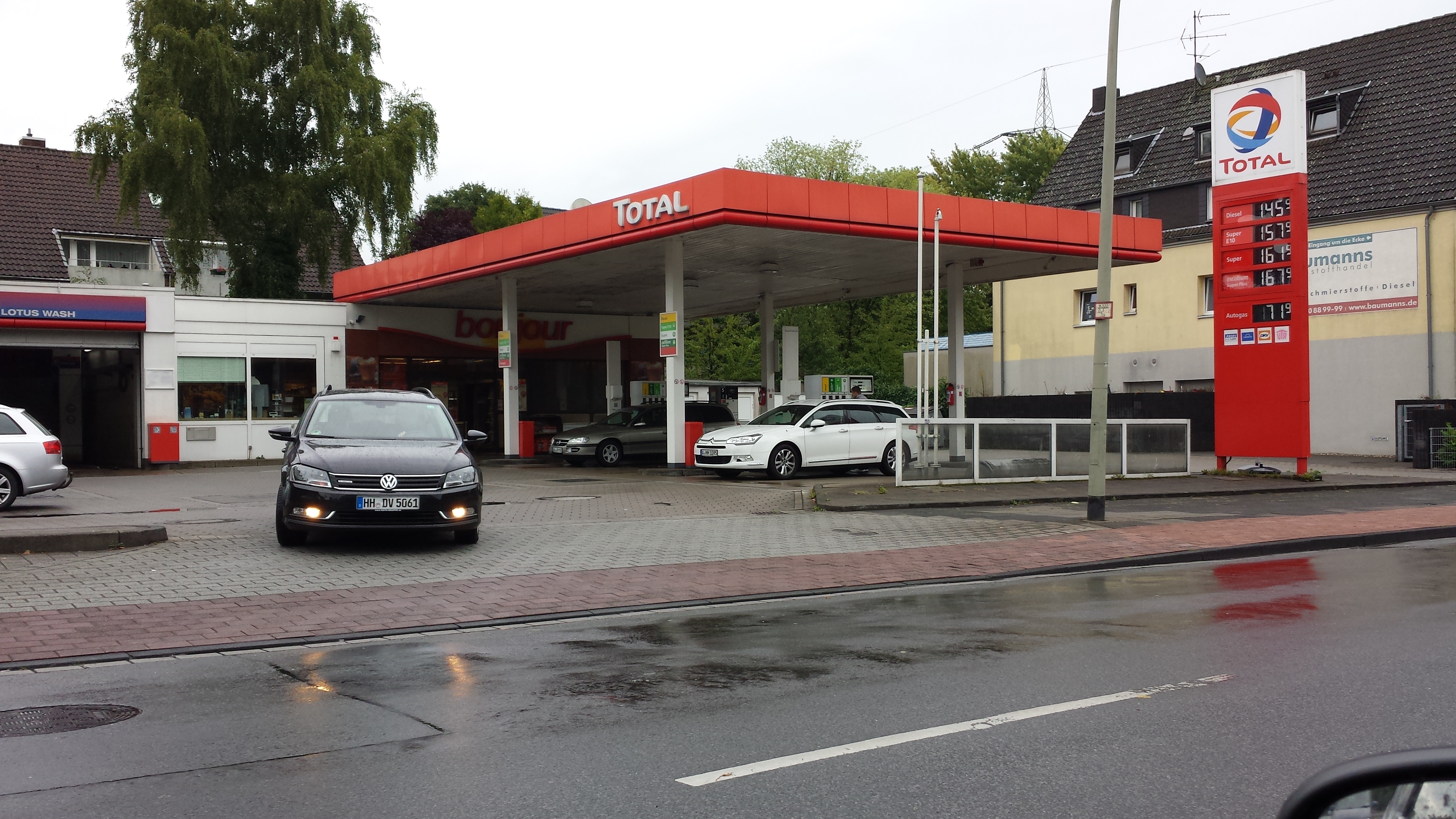 Bild 1 Total Station in Duisburg