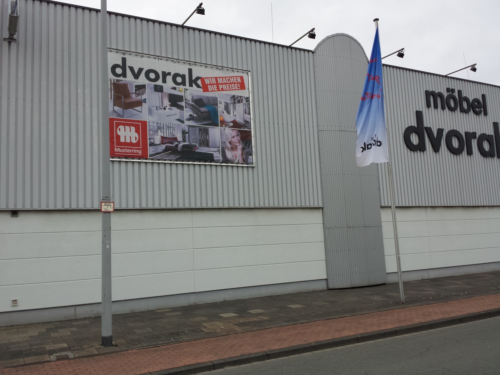 Bild 3 Möbel Dvorak GmbH in Duisburg
