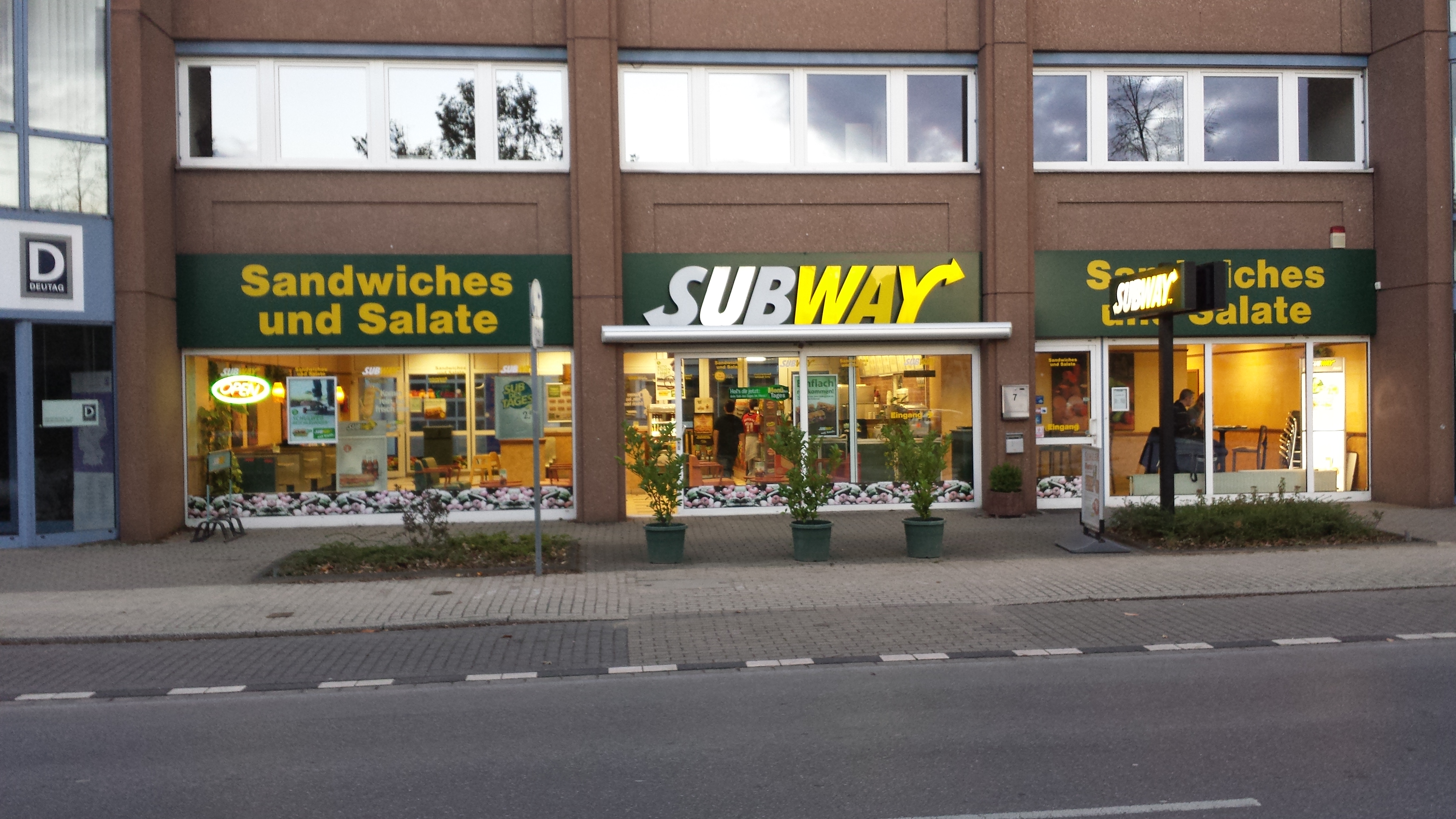 Bild 1 Subway in Duisburg