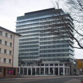 Das Verwaltungsgebäude in der Koblenzer Straße in Siegen (März 2011)
