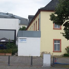 Die Brasserie ist gleich neben dem Unteren Schloss in Siegen