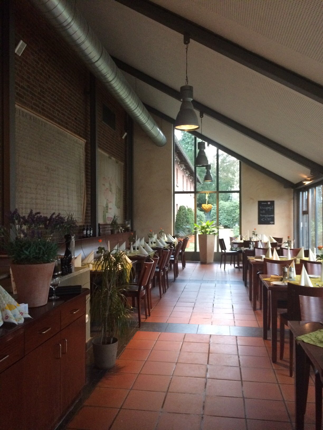 Bild 1 Restaurant im Rittergut Birkhof in Korschenbroich