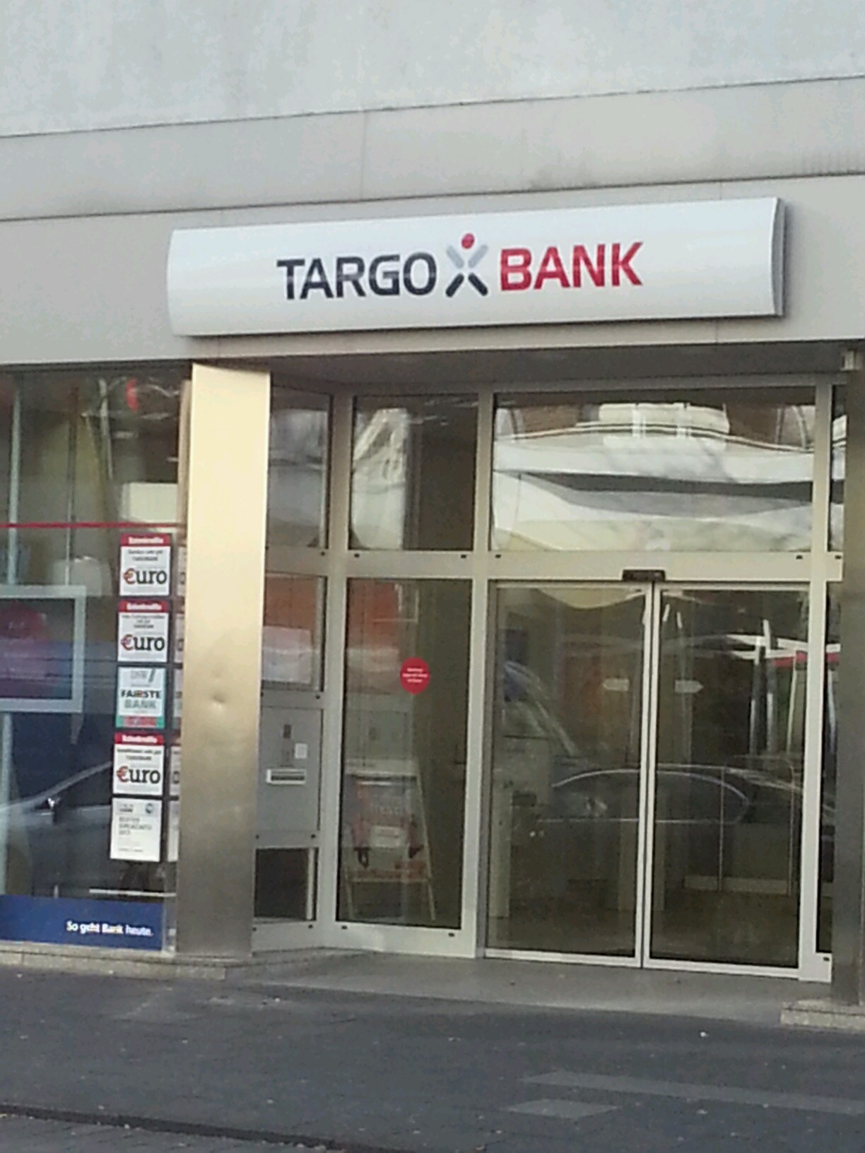 Bild 2 TARGOBANK in Köln
