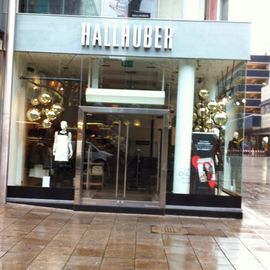 HALLHUBER GmbH nothing but clothes in Stuttgart
