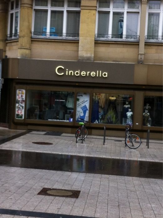 Cinderella Damenboutique