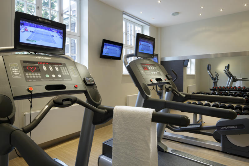 Fitness Center im Courtyard Hotel Bremen