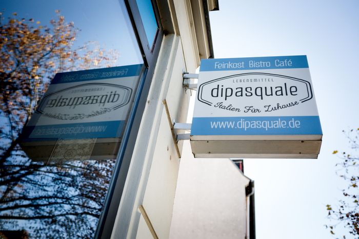 Dipasquale - Italienische Feinkost, Café & Bistro