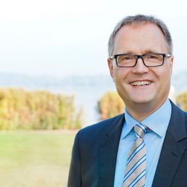 Dr. Frank Martin
Steuerberater - Dipl. Kaufmann