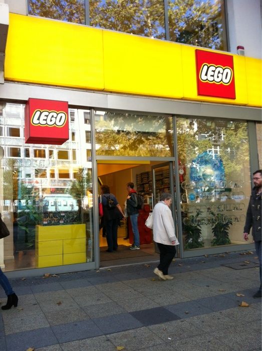 Nutzerbilder The Lego Store Berlin