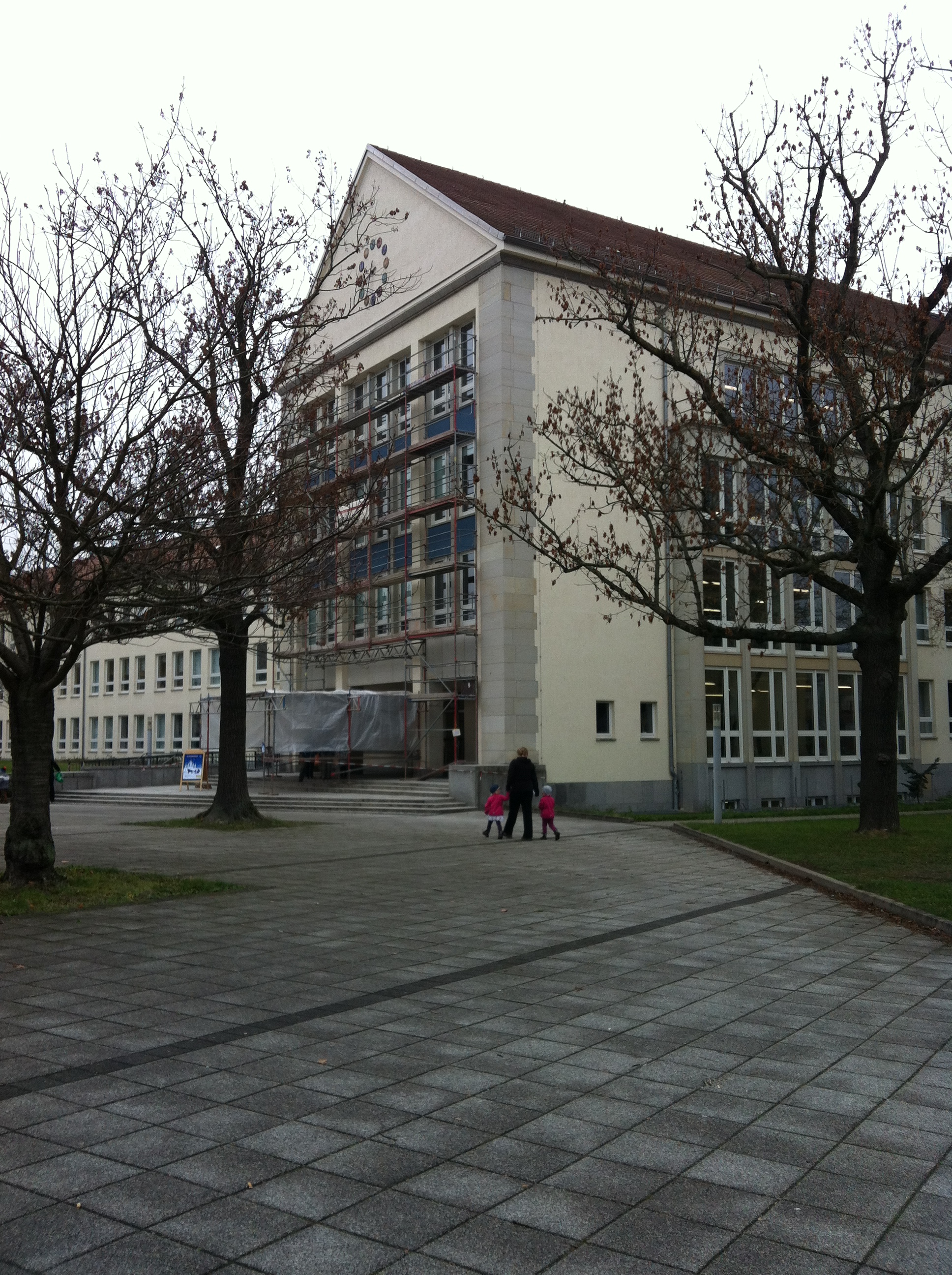 Bild 7 Berufliches Schulzentrum für Wirtschaft I in Chemnitz