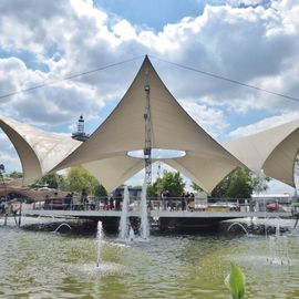 dancin' fountain