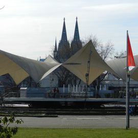 Tanzbrunnen Blickrichtung Bahnhofskapelle