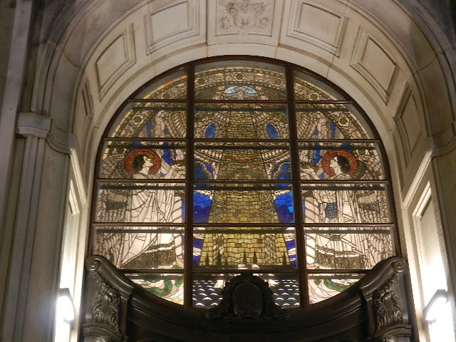 Fenster am Hauptportal