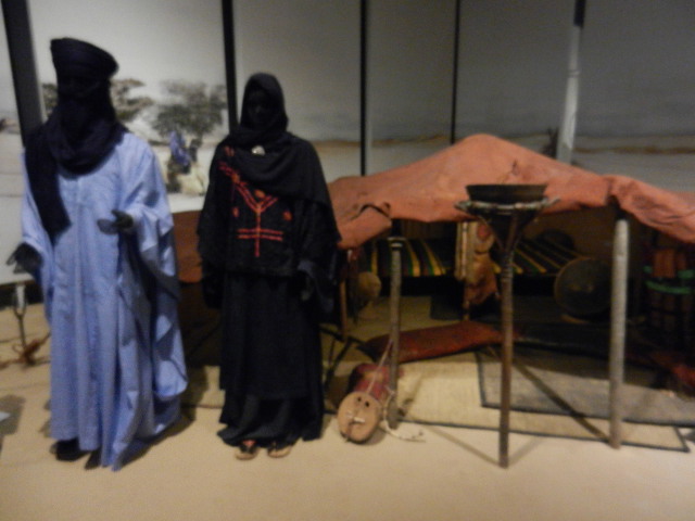 Installation &apos;Tuareg&apos;
