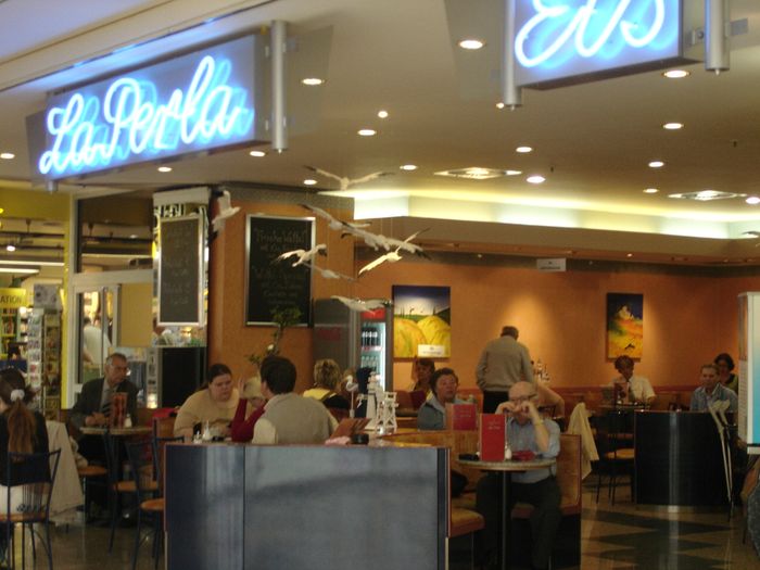 La Perla Eiscafe im Allee-Center