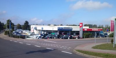Autocenter Dinnebier GmbH Ford, Kia Vertragshändler in Neustrelitz Kiefernheide