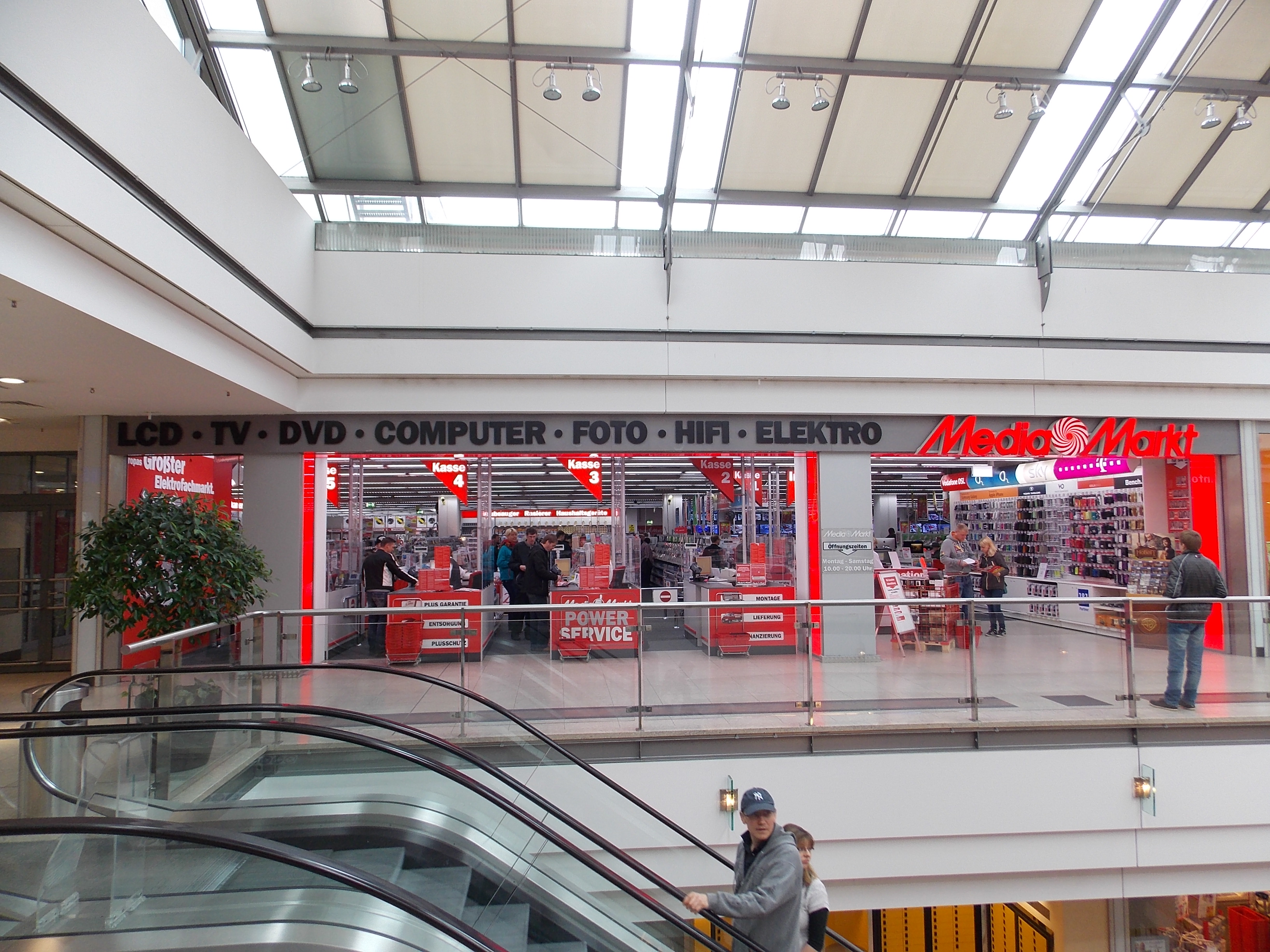 Bild 2 Handy-Reparatur im MediaMarkt Neubrandenburg in Neubrandenburg