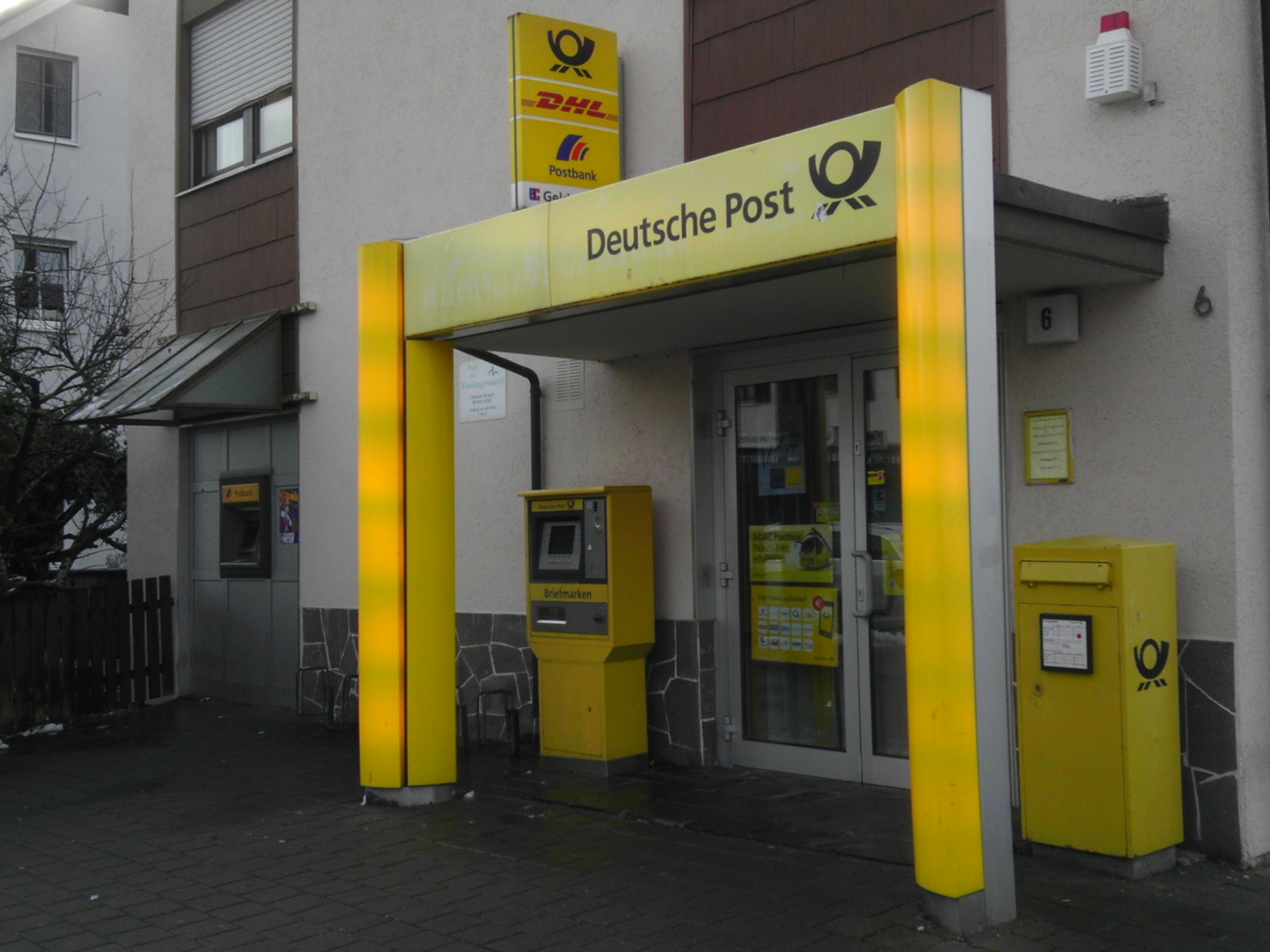 Bild 1 Postfiliale (im Einzelhandel) in Eichenau