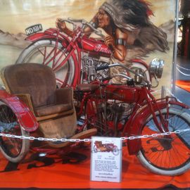 Harley Davidson Ausstellung mit superbequemem Beiwagen