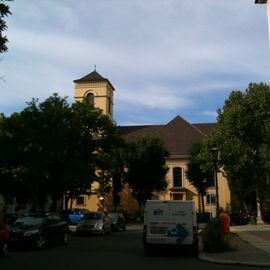 Blick auf den Gierkeplatz mit Luisenkirche