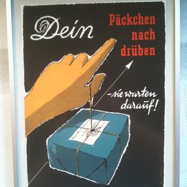 Die Westbürger wurden aufgefordert Pakete in die DDR zu schicken.