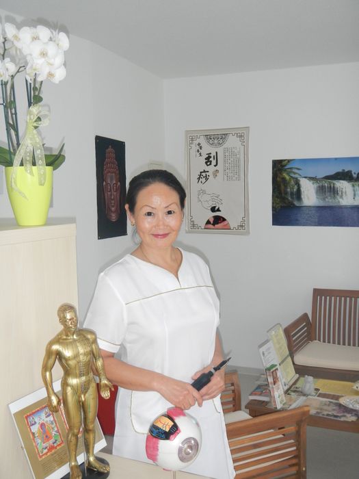 Dr. Yijin Kronauer (UCMP,Peking) Heilpraktikerin