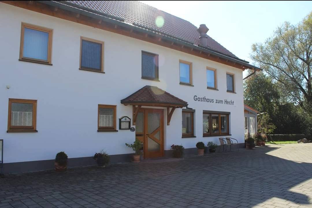 Bild 1 Hecht in Ochsenhausen