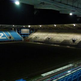 Rechts der Stehplatzbereich für die Chemnitzer Fans